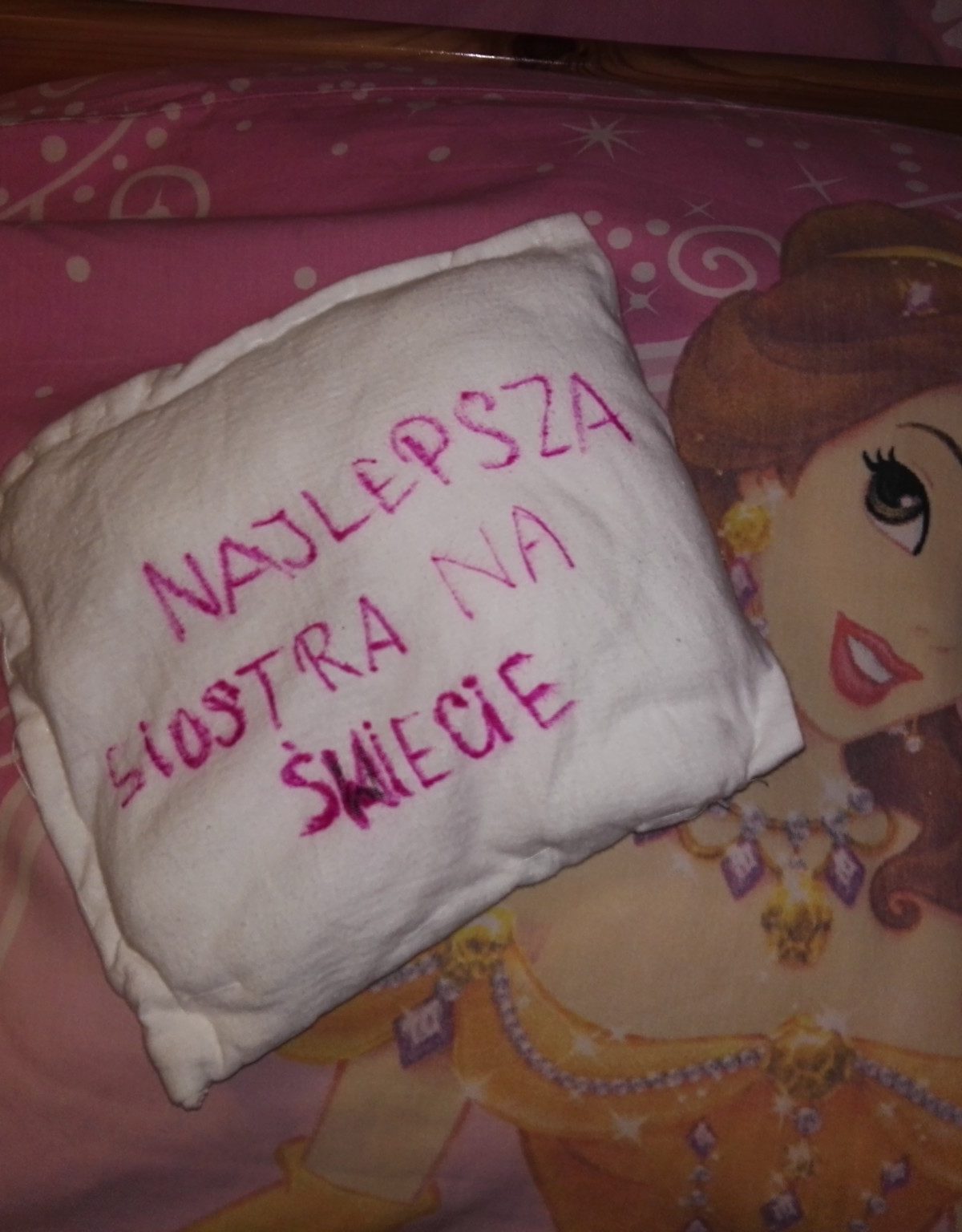 poduszeczka od siostry dla siostry